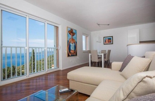Orasac Apartment | Apartments Nina - Two-Bedroom Apartment with Balcony and Sea View (Orašac)