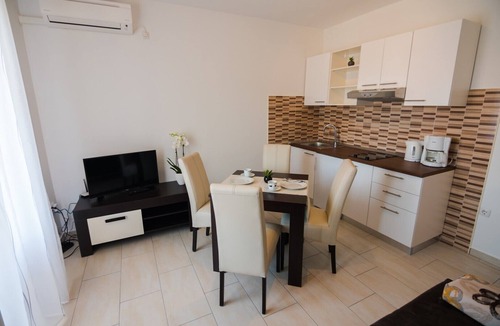 Banjol Apartment | Apartments Padovan / A5 / One Bedroom
