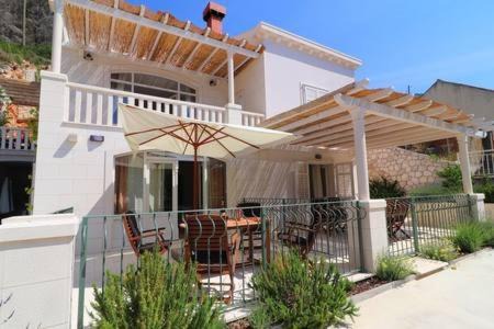 Trstenik Apartment | Apartments Seafront Silence