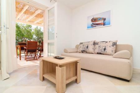 Trstenik Apartment | Apartments Seafront Silence