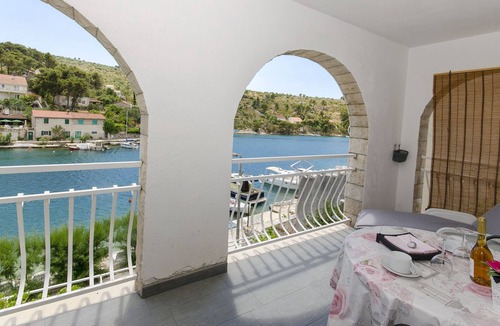 Bobovisca Apartment | Apartments Seaside (81311-A1) - Bobovisce