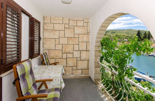 Bobovisca Apartment | Apartments Seaside (81311-A2) - Bobovisce