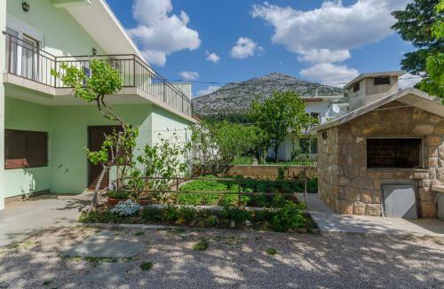 Starigrad Apartment | Apartments Sklopina