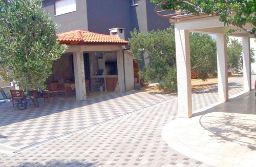 Zelenka Apartment | Apartments Velimir, (13846), Makarska, hr