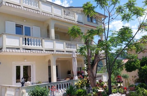 Mundanije Apartment | Apartments Velinka