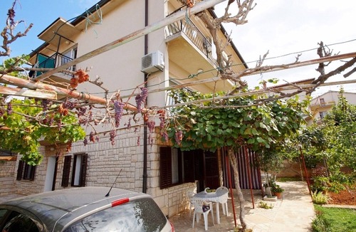 Vintijan Apartment | Apartments Viktorija, (15747), Pula, hr