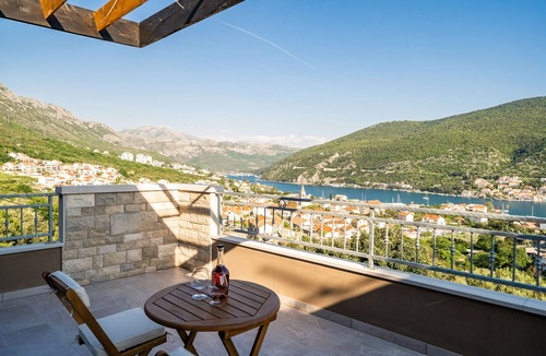 Mokosica Apartment | Apartments Villa Arcadia - Studio Apartment with Hot Tub