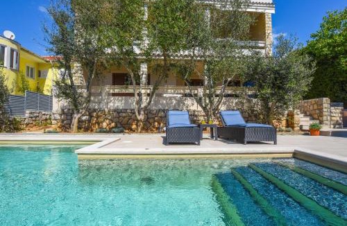 Pag Apartment | Apartments Villa Laura