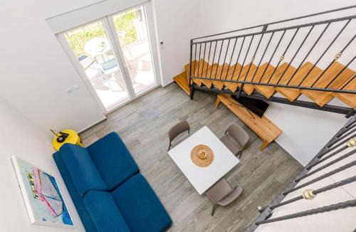Cavtat Apartment | Apartments Villa Lukas - 'No 12' Gallery Two Bedroom Apartment with Balcony and Sea View