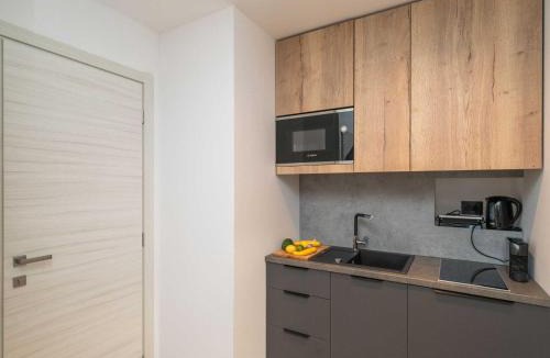 Cavtat Old Town Apartment | Apartments Villa Royale - Studio Apartment with Sea View