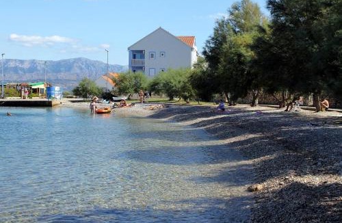 Mirce Apartment | Apartments with a parking space Mirca, Brac - 15683