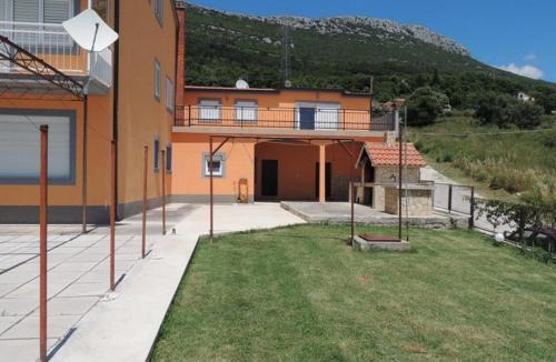 Kastel Stari Apartment | Apartments with parking space Kastel Stari, Kastela - 12104