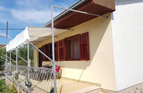 Kastel Stafilic Apartment | Apartments with parking space Kastel Stafilic, Kastela - 16086