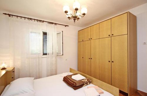 Baska Apartment | Apartments with parking space Baska - Krk - 18793