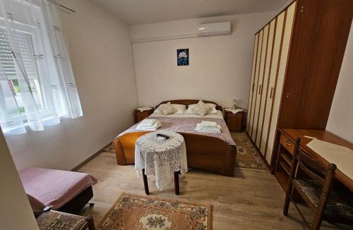 Mundanije Apartment | Apartments with parking spaces Mundanije, Rab - 23315