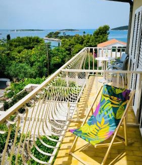 Maslinica Apartment | Apartments ZB