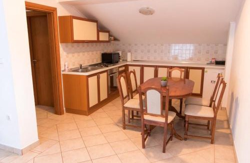 Mundanije Apartment | Apartments Zeljka B
