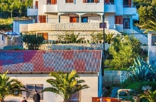 Molat Apartment | Apartments Zoja, (14289), Molat, hr