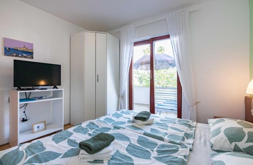 Vantacici Apartment | Apt Franka, Malinska, Vantacici, Island Krk