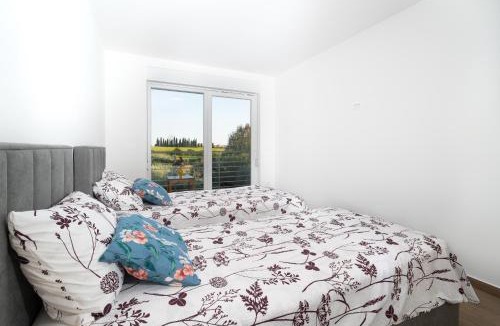 Novigrad Villa | ARIEL A4, quiet area only 2 Km from the beach