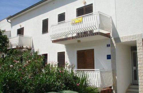 Gulici House | Arthouse Villa Palma