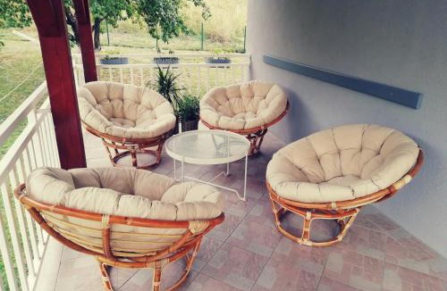 Udbina Apartment | Artisan House Meraki