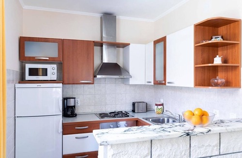 Gruda Villa | Attractive House with A/C, Private Pool, Superb Views of the Konavle Valley, 5 mins walk to Gruda!