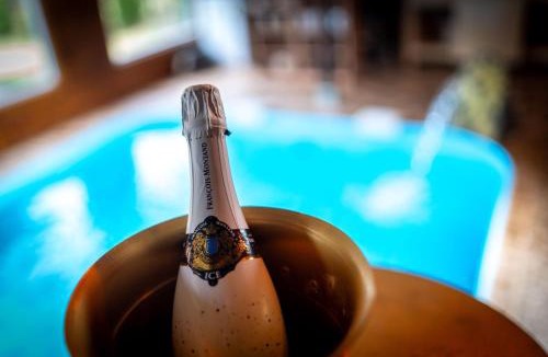 Petrovaradin House | Aurora Vista - Private Pool & Jacuzzi