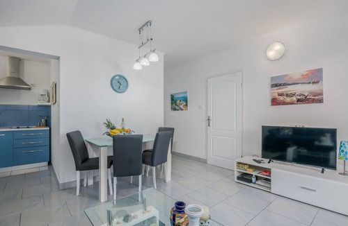 Stara Baska Apartment | Awesome apartment in Stara Baska
