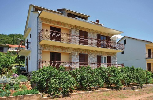 Island Hvar Apartment | Awesome apartment in Jelsa with WiFi