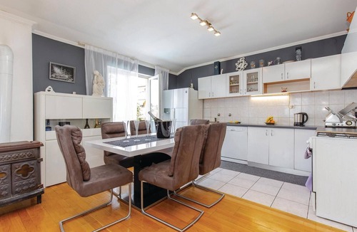 Zurkovo Apartment | Awesome apartment in Kostrena