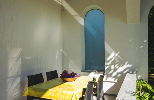 Suha Punta Apartment | Awesome apartment in Kampor with sauna