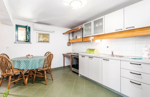 Lovran Apartment | Awesome apartment in Lovran with WiFi