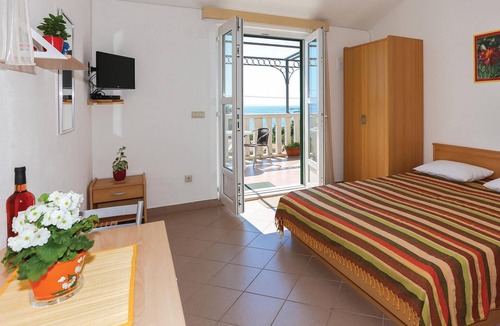 Omis Apartment | Awesome apartment in Omis with WiFi