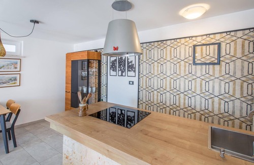Portoroz Apartment | Awesome apartment in Portoroz with house sea view