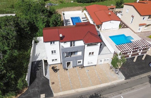 Jurandvor House | Awesome home in Baska