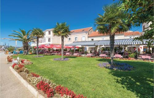 Tinj House | Awesome Home In Biograd