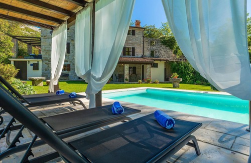 Buzet House | Awesome home in Buzet