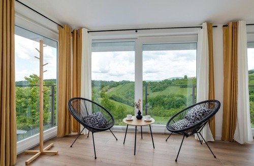 Breznik Plesivicki House | Awesome home in Donja Reka with WiFi