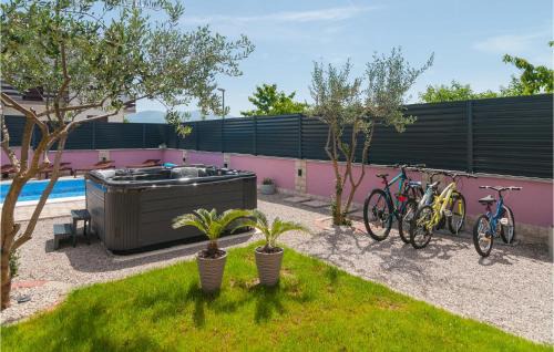 Hrvace House | Awesome Home In Hrvace