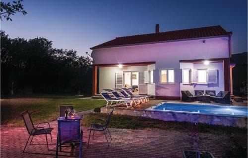 Rudine House | Awesome Home In Kastel Novi