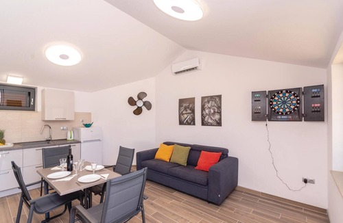 Kneza House | Awesome home in Kneze
