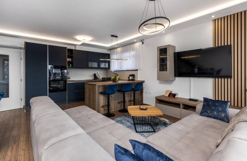 Lovran House | Awesome home in Lovran with sauna