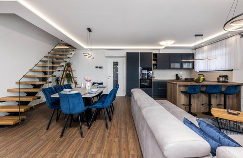 Lovran House | Awesome home in Lovran with sauna