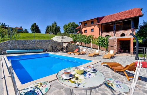 Ludbreg House | Awesome home in Ludbreg