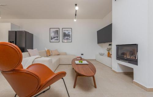 Mandre House | Awesome Home In Mandre