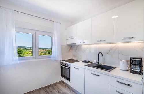 Polaca House | Awesome home in Polaca