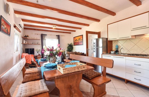 Postira House | Awesome home in Postira