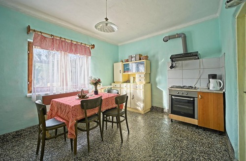 Jastrebarsko House | Awesome home in Prodin Dol