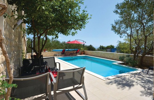 Rudine House | Awesome home in Rudine